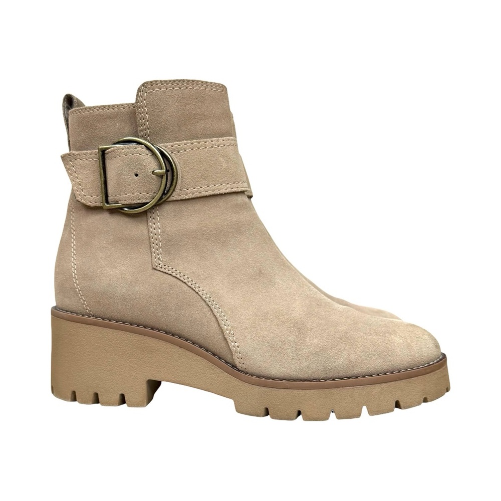 Blondo Suede Beige Dagger Waterproof 
Bootie USA Women's Tan Suede Ankle Boots
